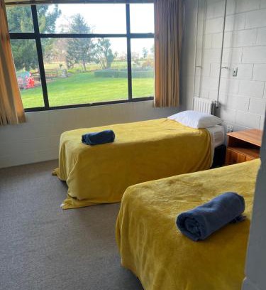 Temuka House | Quiet country setting- R3 Magnolia House