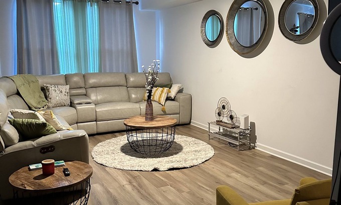 Antioch Villa | Quiet cozy 2 bedroom villa in enjoyable Nashville,