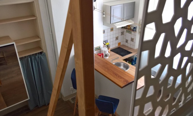 20th Arrondissement Apartment | Quiet, cozy studio in the heart of Paris