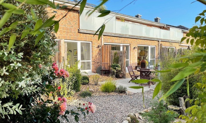 Risum-Lindholm Apartment | Quiet flat in Risum with garden and terrace