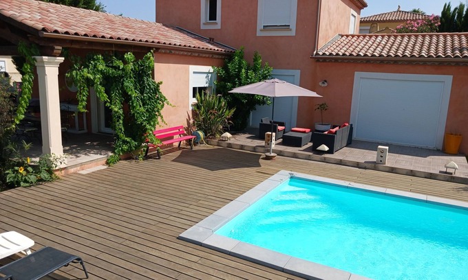 Saint-Genies-de-Fontedit Villa | quiet villa full sun with private pool