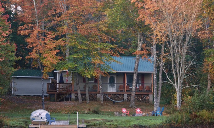 Marmora and Lake House | Quiet Getaway - 4 Season Lakefront Cottage