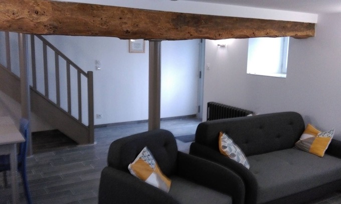La Gonterie-Boulouneix House | quiet house in the heart of green perigord close to brantome