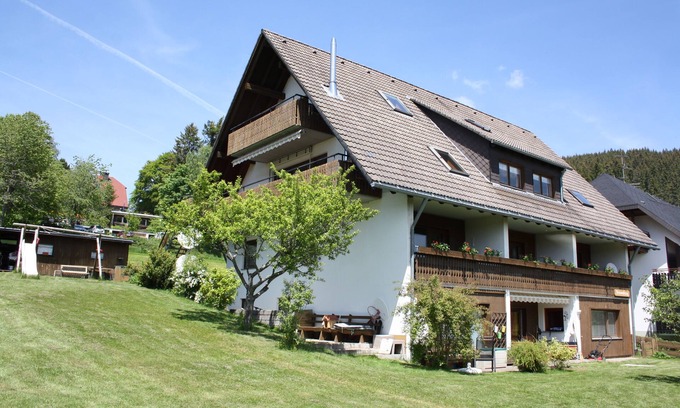 Saig Apartment | Quiet holiday apartments with great views