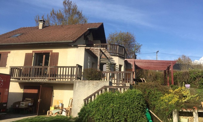 Saint-Martin-d'Uriage House | Quiet house with pool 8 pers. near grenoble and chamrousse