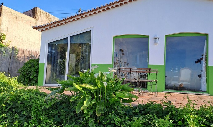 Monserrate House | Quiet landscape with stunning views of the Atlantic Coast, Colares, Sintra