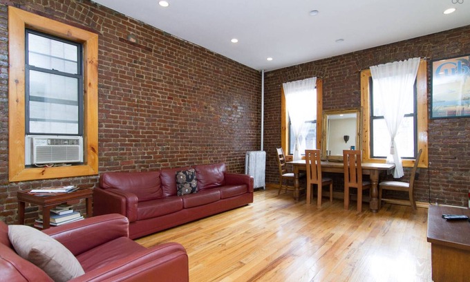 Chelsea Apartment | QUIET LARGE COZY COMFORTABLE CLASSIC NYC APT - WORK - LEISURE - MANHATTAN