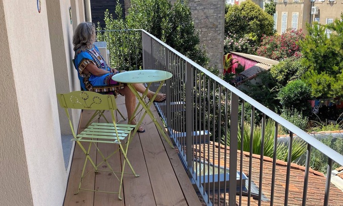 Le Camas Apartment | Quiet location in the heart of Marseille, near La Plaine and Cours Julien.