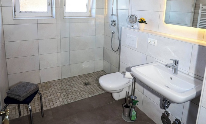 Murnau am Staffelsee Apartment | Quiet - lovingly furnished vacation apartment for 2 persons.