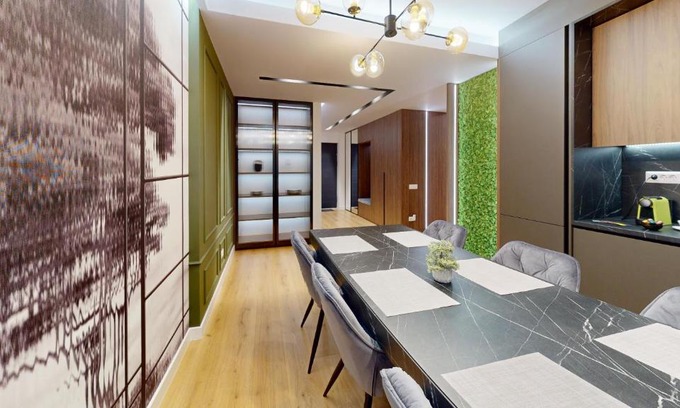 Zalau Apartment | Quiet Luxury Home 1 - home & office