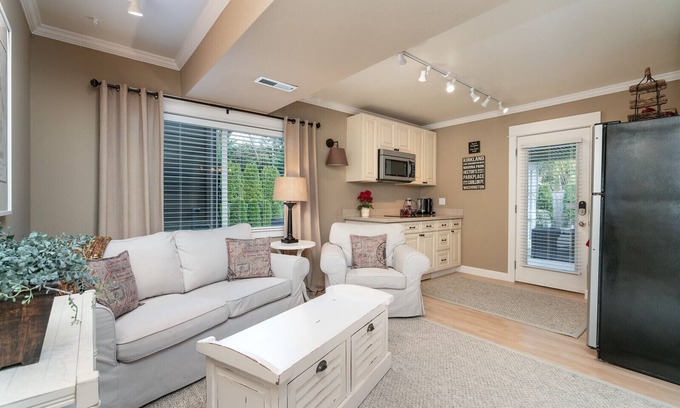 Norkirk House | Quiet MIL near Downtn Kirkland