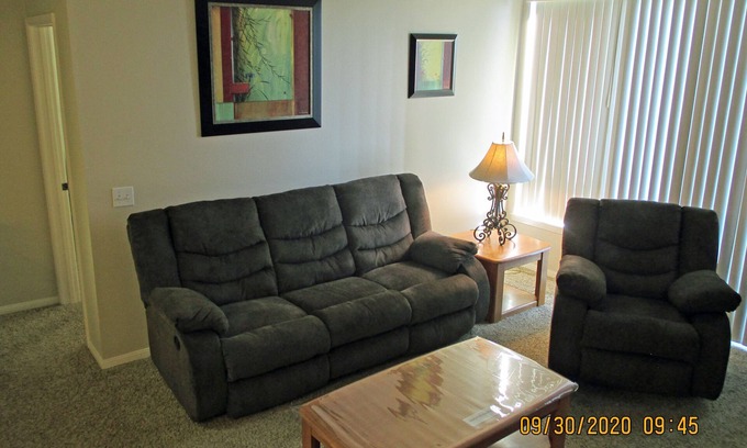 Mission Valley West Condo | Quiet Mission Valley Condo - Mission Valley, San Diego