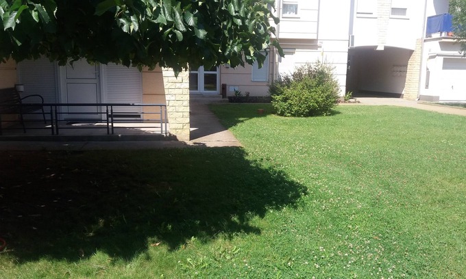 Debrecen Apartment | Quiet one-room apartment with terrace and own entrance