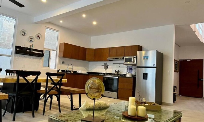 Puerto Morelos House | Quiet private house with lots of tropical trees around10 min away from the beach