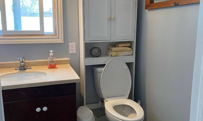 Peterborough Bed & Breakfast | Quiet Private Room in East City