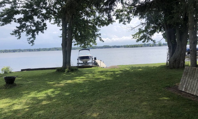 Brewerton House | Quiet property on lake Oneida