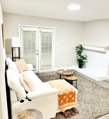 Addison Apartment | Quiet Quarter 1Br1Ba by Dallas north tollway and Med