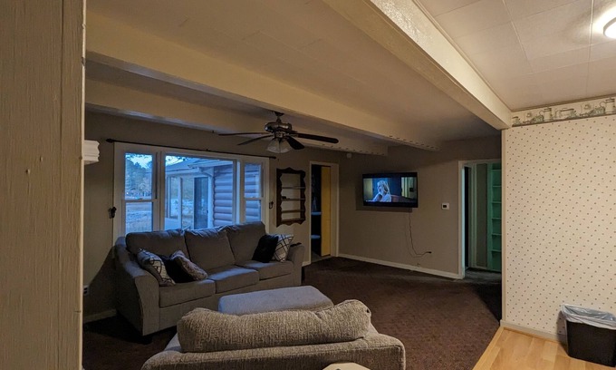 Atlanta House | Quiet, relaxing,beautiful riverside home located on Thunderbay River