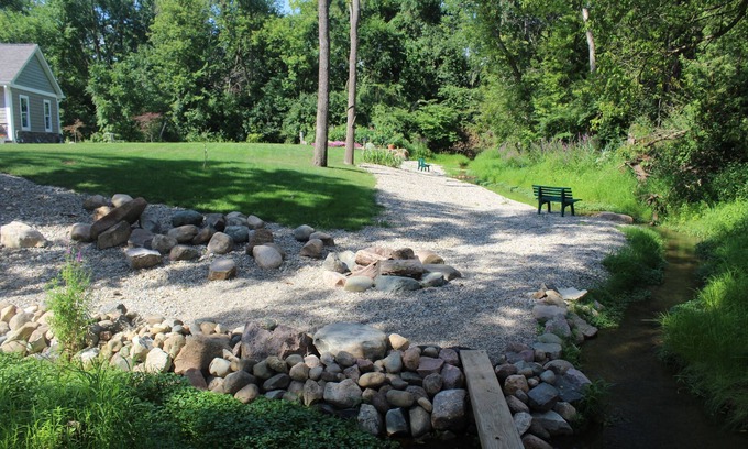 Whittaker House | Quiet & Rural; close to Ann Arbor/Ypsilanti