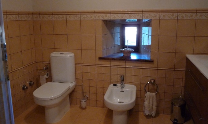 Las Hormazas Cottage | Quiet rural house for families near Burgos