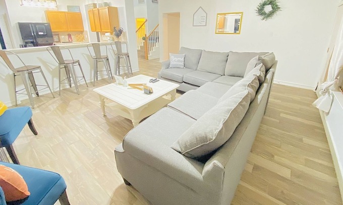 Stone Oak House | Quiet & serene House w/ Hot Tub!