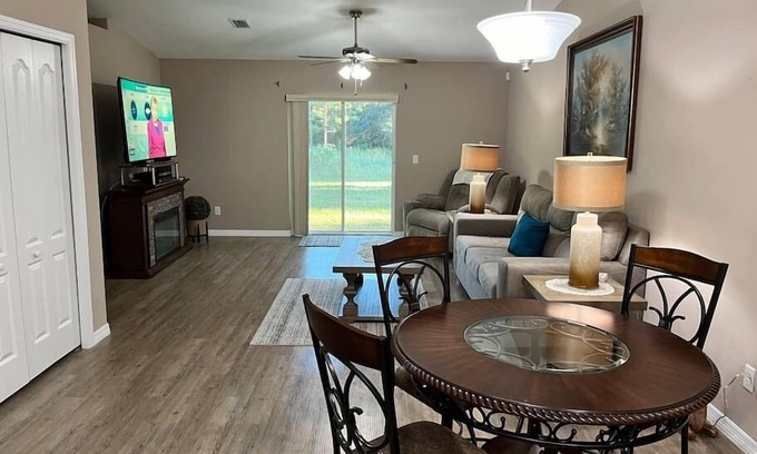 Citrus Springs Apartment | Quiet Snowbird Retreat: Comfy, Clean, Affordable