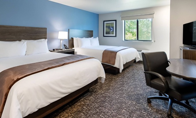 Watertown Hotel | Quiet Stay Near Watertown Regional Airport & Codington County Heritage Museum