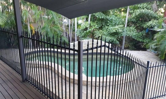 Millner House | Quiet tropical guest house