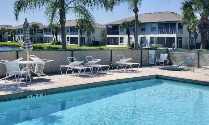 Venice Condo | Quiet Venice Florida getaway available 2025-26!