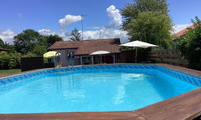 Labenne House | Quiet, very large garden on the edge of the forest and close to beaches.