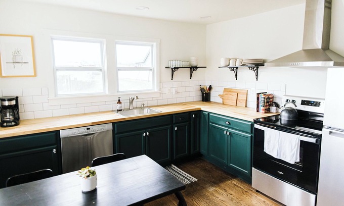 Three Oaks House | Quill and Cask, comfy home steps from Journeyman.