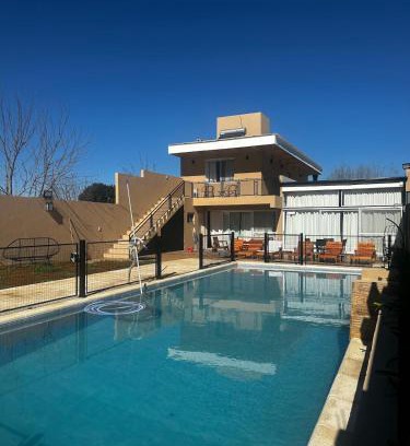 Villa Zorraquin House | Quincho Party