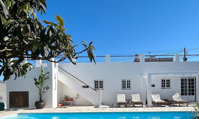 Feira House | Quinta 15 min from the beach (5 rooms and 15 beds) swimming pool