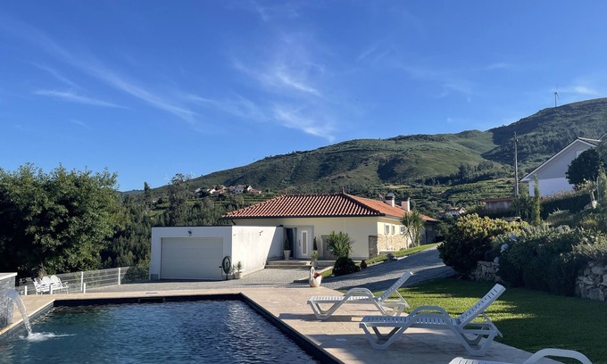 Moncao House | Quinta D 'Arroteia Montion