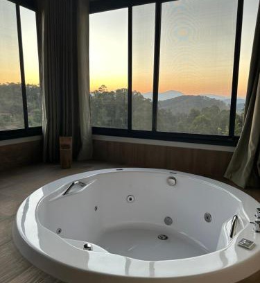 Santo Antonio do Pinhal Cabin | Quinta da Serra Villa & Chalés