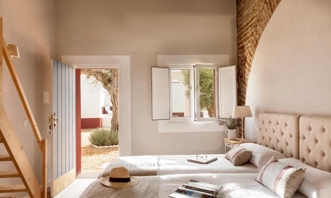 Ferreira do Alentejo Hotel | Quinta da Chaminé