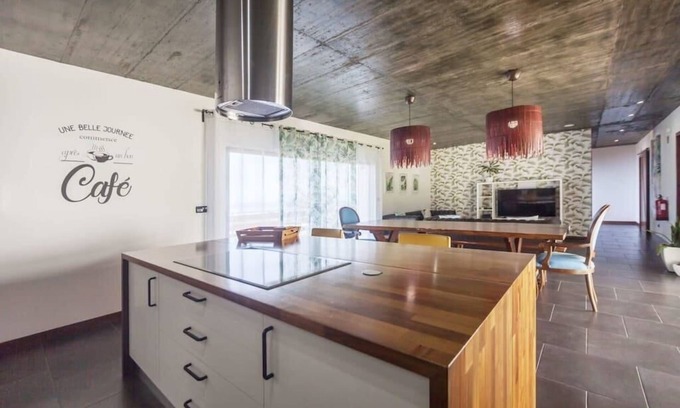 Feteiras House | Quinta da Morgadia - Azorean Butler