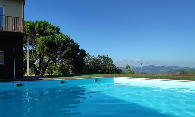 Armamar House | Quinta do Autumn - Douro Valley - whole house