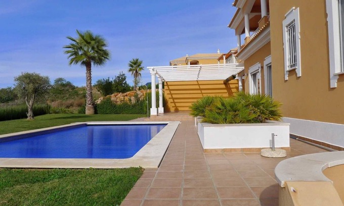 Castro Marim Villa | Quinta do Vale - 4 bedroom villa with pool on golfcourse