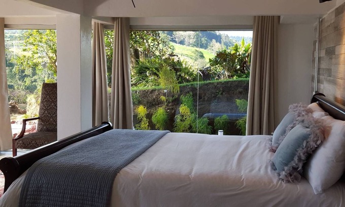 San Isidro House | Quinta Esencia Loft, Near Poas Volcano & SJO Airpt