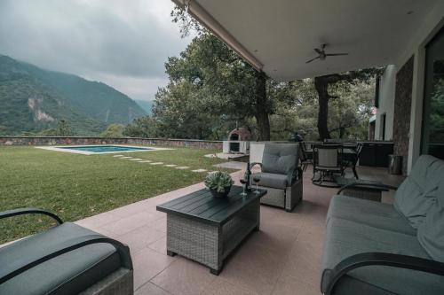 Santiago Villa | Quinta Esmeralda