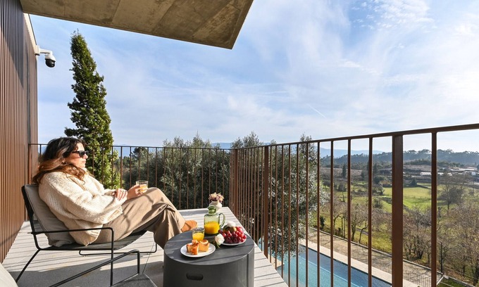 Guilhofrei Apartment | Quinta Leitão IV T3 with pool by Sé Apartamentos