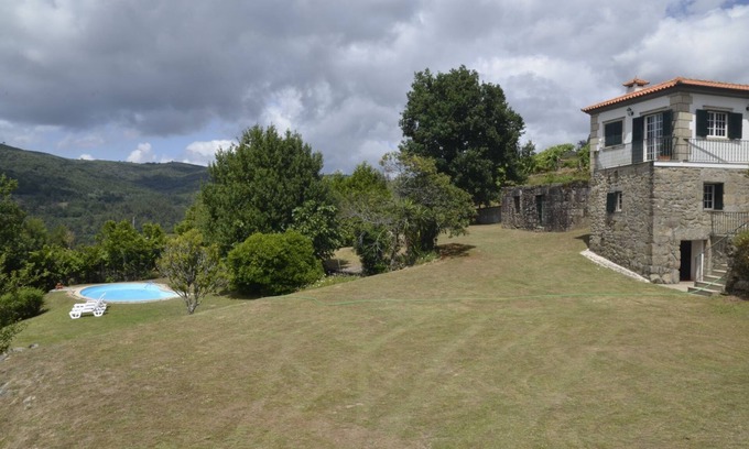 Baiao House | Quinta Maiores by LovelyStay