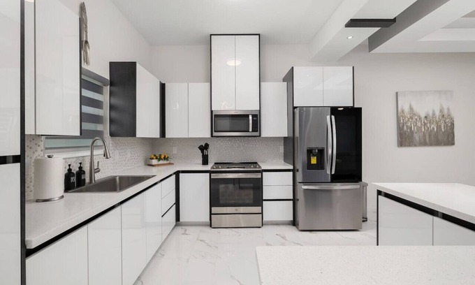 McAllen House | Quinta Real Townhomes - 4905