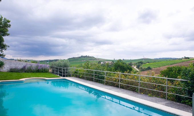 Carvalhal Benfeito House | Quinta Santo António