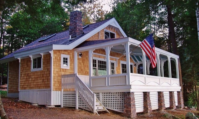 Mount Vernon Cabin | Quintessential Lakefront Cottage with Amazing Views!