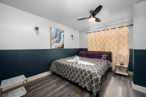 Braeswood Place Apartment | Quirky 1BR Near NRG Stadium & Medical Center