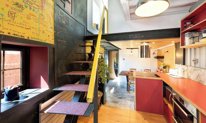 Meliden House | Quirky cosy home pet friendly great walks near beaches 3 nights for 2 Jan offer