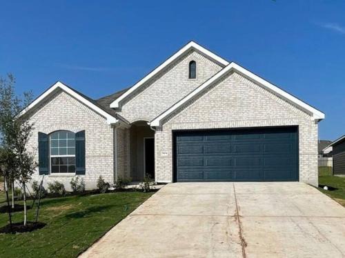 Del Valle House | Quite big home near Tesla & COTA