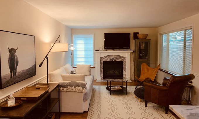 Education Hill House | Quite excellent location cute house in Education Hill